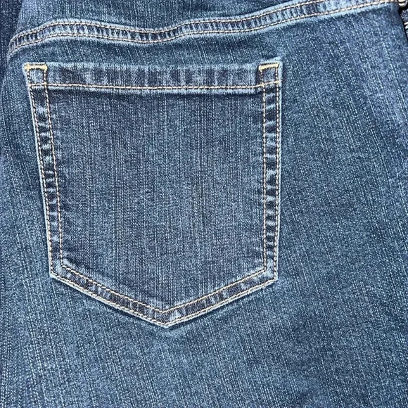 Torrid Perfect Boyfriend Ankle Vintage Stretch Mid-Rise Jean 16R - Picture 8 of 8